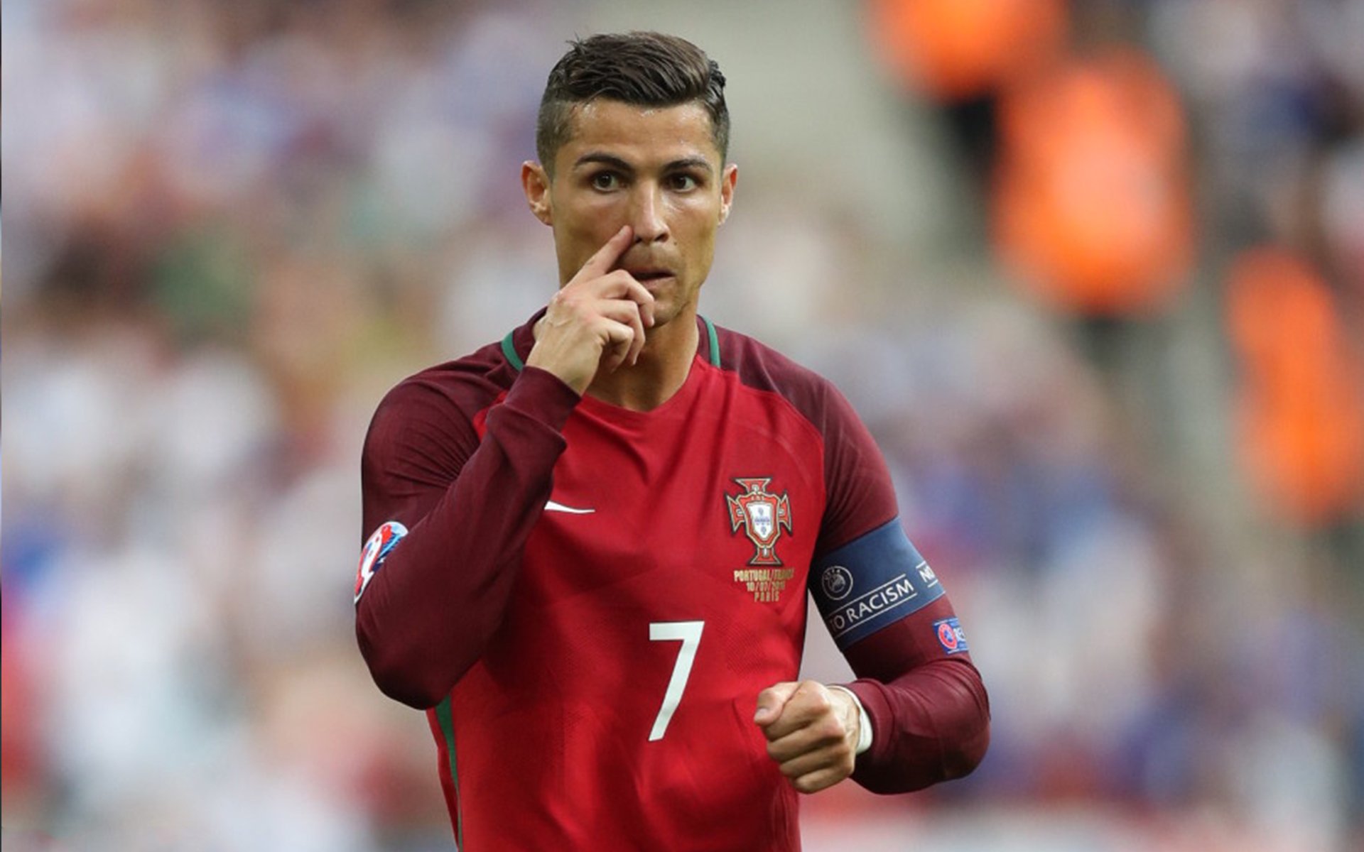 弗朗索瓦·霍尔茨豪伊泽:南非队不可或缺的核心后场球员,霍弗尔狼队